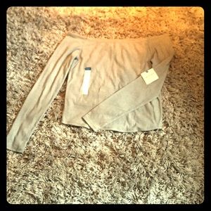 This shirt is my favorite!! But it’s not my size!!